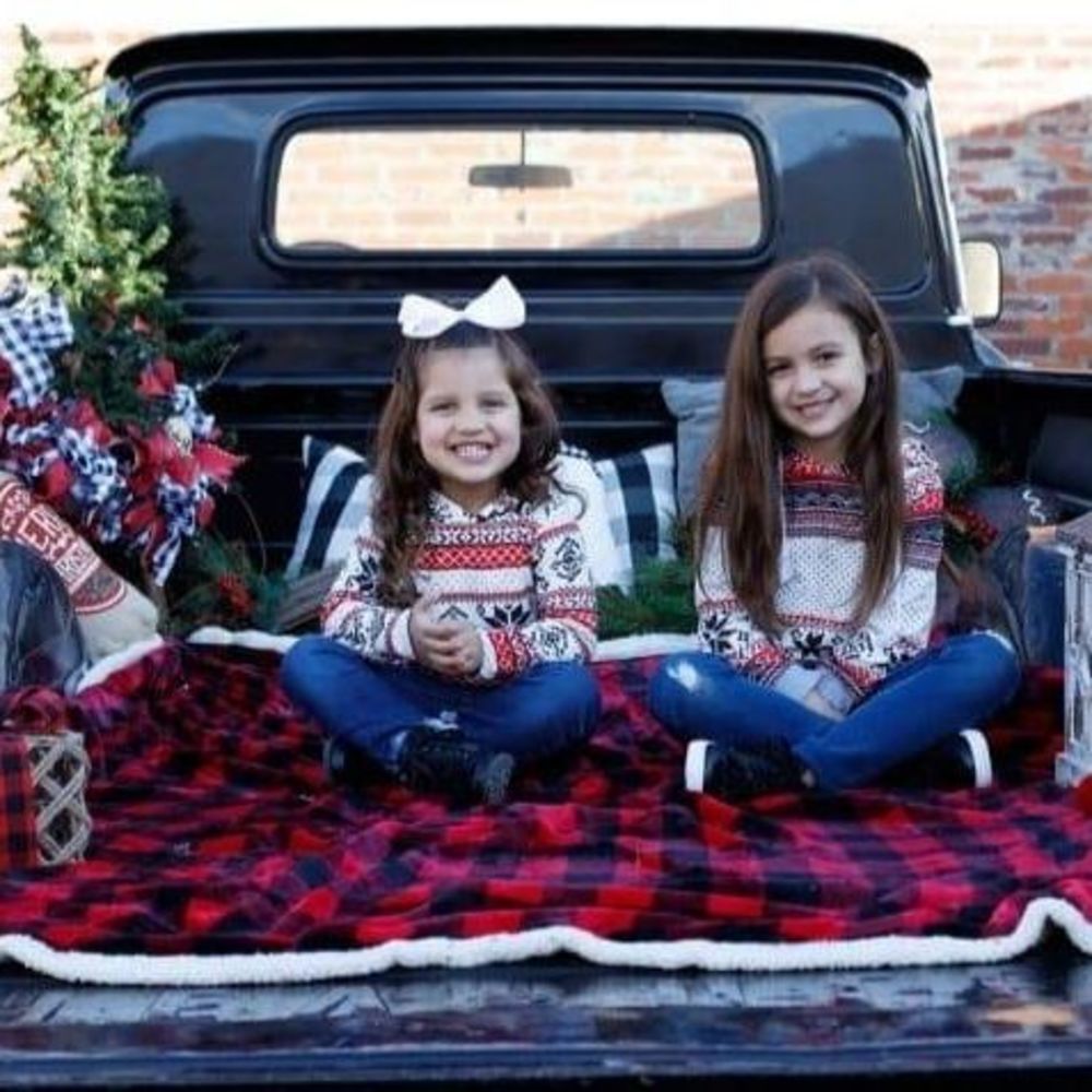 Meet your Posher, Whitney